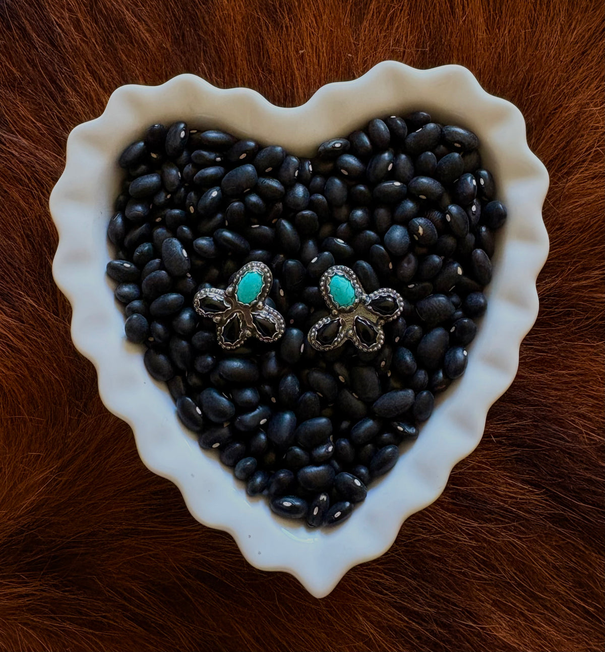 onyx kingman studs